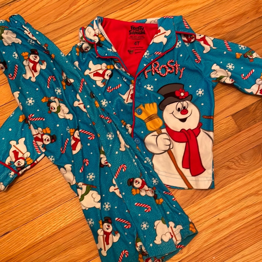 Holiday Pjs, frosty the snowman